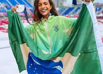 Rayssa Leal é Prata no Skate em Tóquio