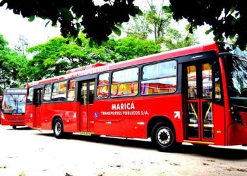 Ônibus Vermelhinhos de Maricá