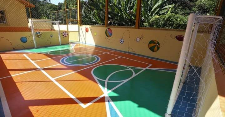 Escola é reformada em Niterói