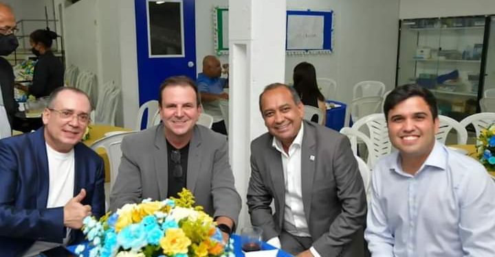Max Lemos homenageado