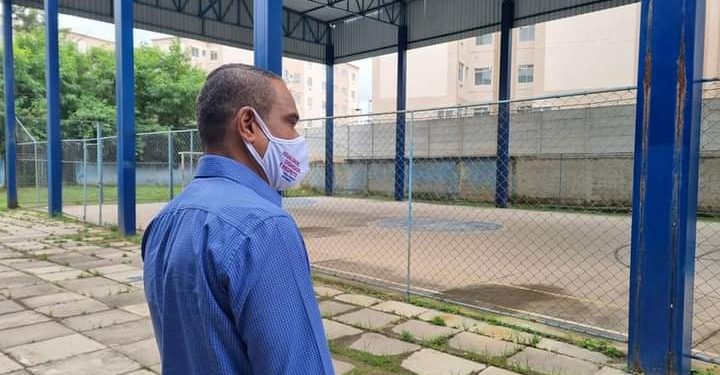 Parlamentar visita Escola em São Gonçalo