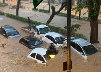 Petrópolis sofre com fortes chuvas