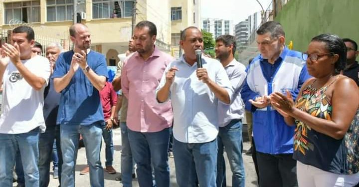 Obras no Conjunto Habitacional no Leblon