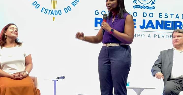 Rosângela Gomes participa do M.A.E