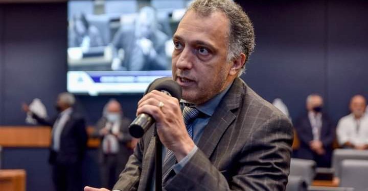 Deputado Estadual Carlos Macedo