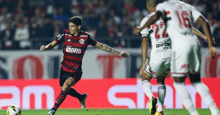 Flamengo 2 x 0 São Paulo pelo Brasileirão