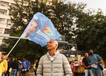 Romário visita a Central do Brasil