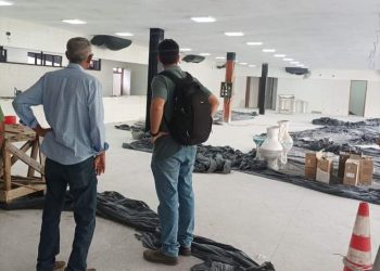 Prefeito Capitão Nelson visita obras em São Gonçalo