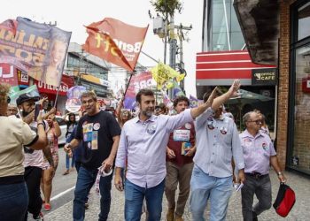Marcelo Freixo visita Cabo Frio