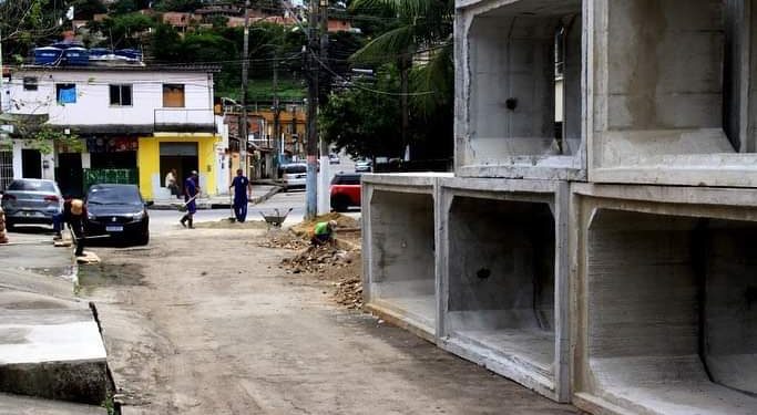 Obras de melhorias no Porto da Pedra