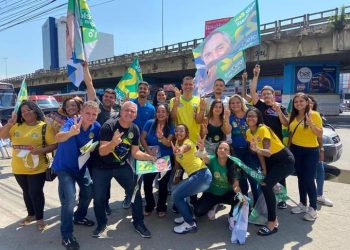 Douglas Ruas e Capitão Nelson em Alcântara