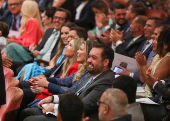 Cláudio Castro é diplomado pelo TRE RJ