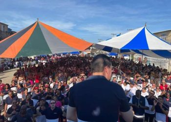 Uni social levar Amor ao próximo no Morro do Estado Niterói