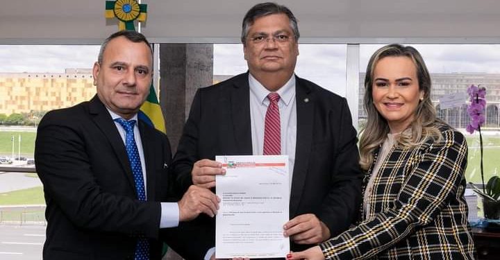 Prefeito Waguinho visita Ministro Flávio Dino