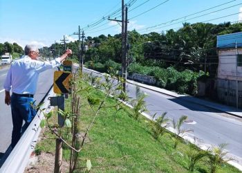 Prefeito Capitão Nelson visita Obras