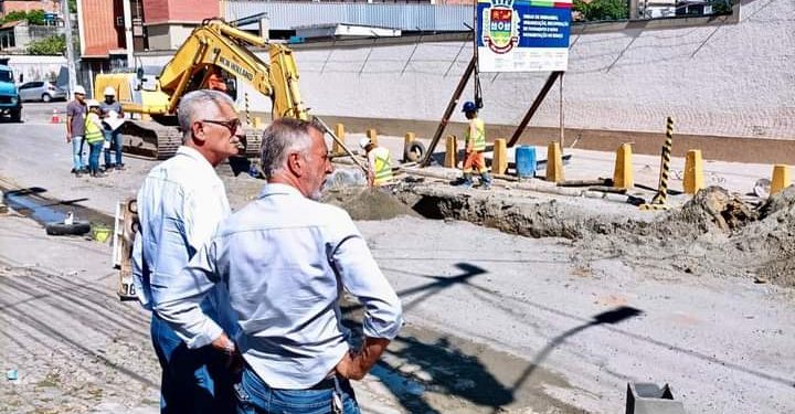 Prefeito Capitão Nelson visita Obras