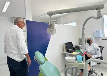 Prefeito Capitão Nelson visita Postos de Saúde