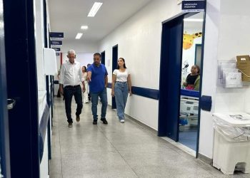 Prefeito Capitão Nelson visita Unidades de Saúde