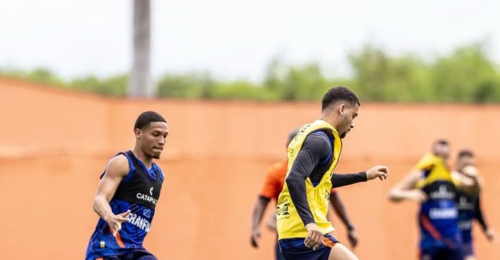 Nova Iguaçu e Sampaio Corrêa no Campeonato Carioca