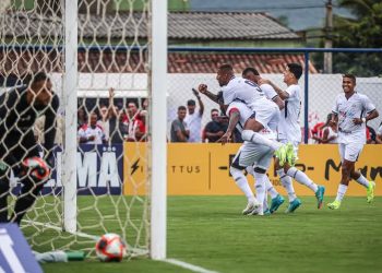 Maricá Futebol Clube é líder do Campeonato Carioca