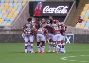 Fluminense vence Bragantino