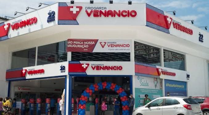 Drogaria Venâncio completa 46 anos