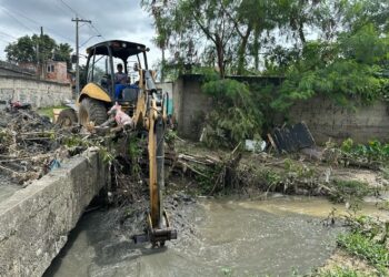 Limpeza de Valões em São Gonçalo
