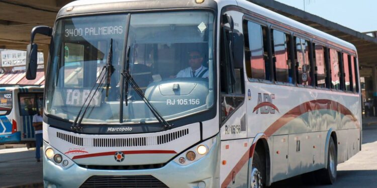 Deputado Prof Josemar contra o aumento das passagens