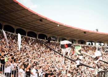 Vasco da Gama vence o Grêmio por 2 a 1
