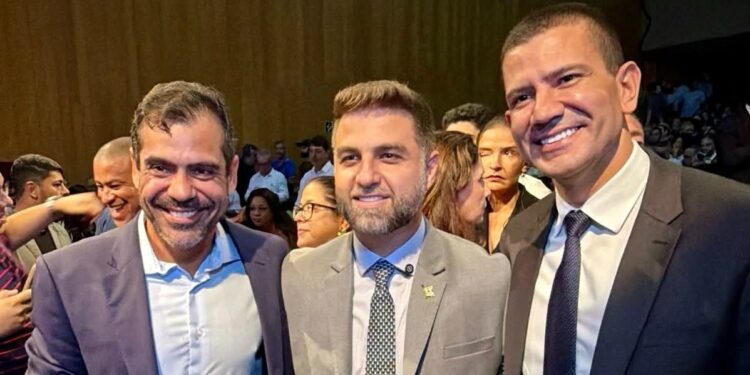 Wladimir Garotinho renuncia ao cargo de Prefeito
