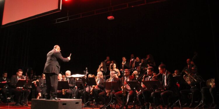 Apresentação especial de Páscoa