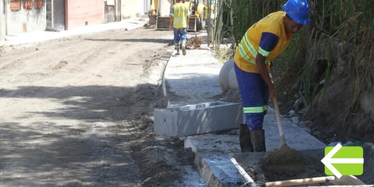 Obras de Drenagem e Pavimentação