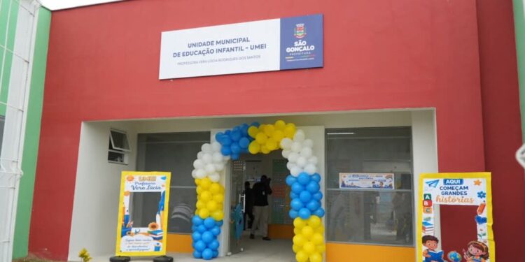 Creche é inaugurada em São Gonçalo