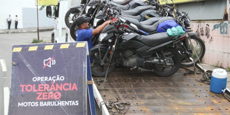 Operação tolerância zero motos barulhentas